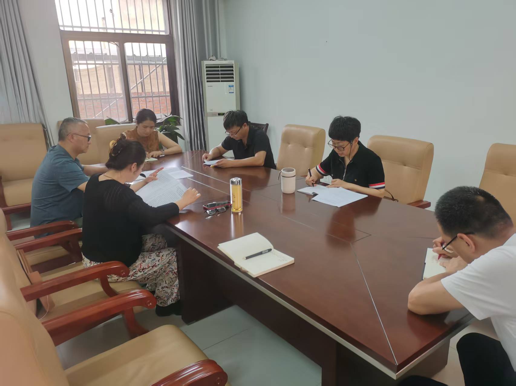 bea3f277274241df8f15bf6f2fdf487.jpg bea3f277274241df8f15bf6f2fdf487.jpg